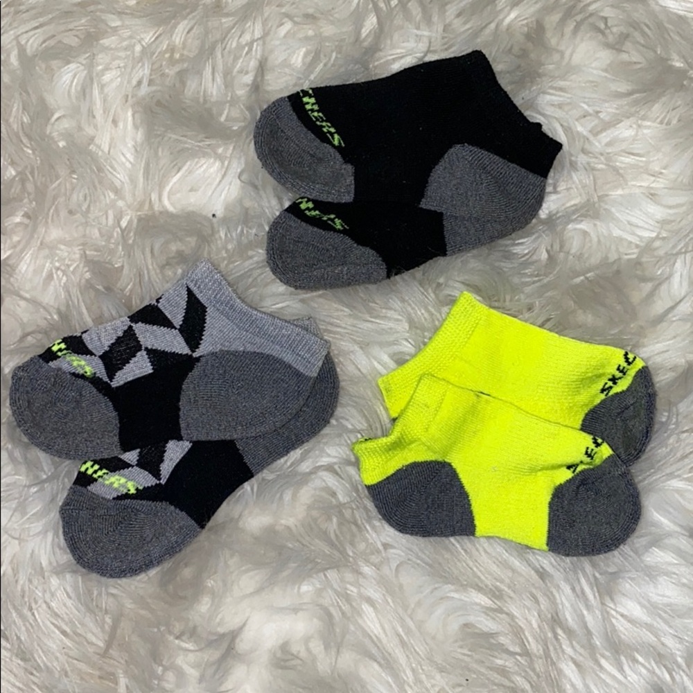 NWOT Skechers socks 3-pack